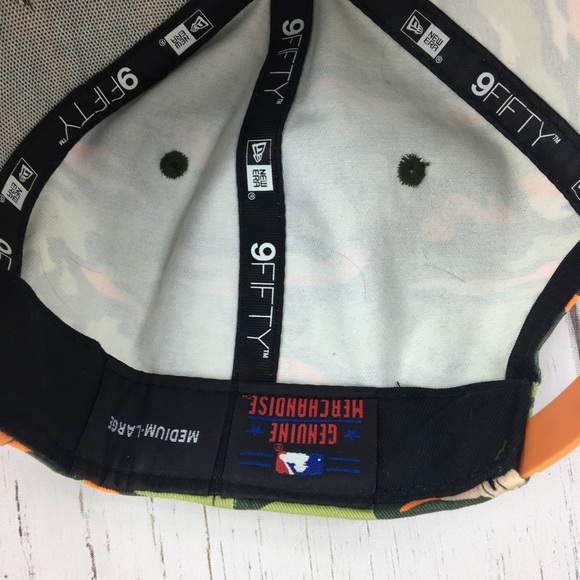 RARE Camo NewEra 9Fifty SnapBack Blue Jays Hat NEW - Picture 8 of 9